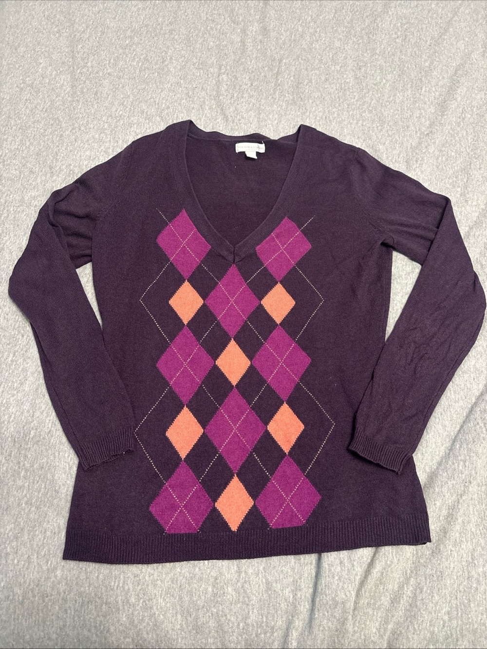 New York & Company Purple V-Neck Sweater with Pink & Orange Argyle